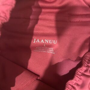 Jannuu Mauve Scrub Set